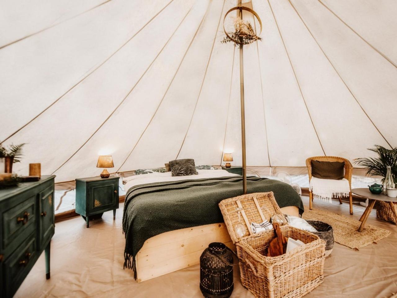 Готель Hoopoe Glamping Вірпазар Екстер'єр фото