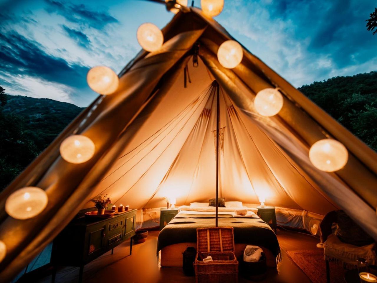 Готель Hoopoe Glamping Вірпазар Екстер'єр фото