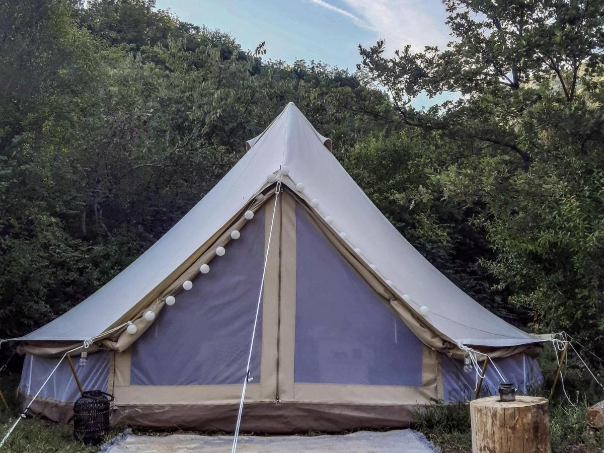 Готель Hoopoe Glamping Вірпазар Екстер'єр фото